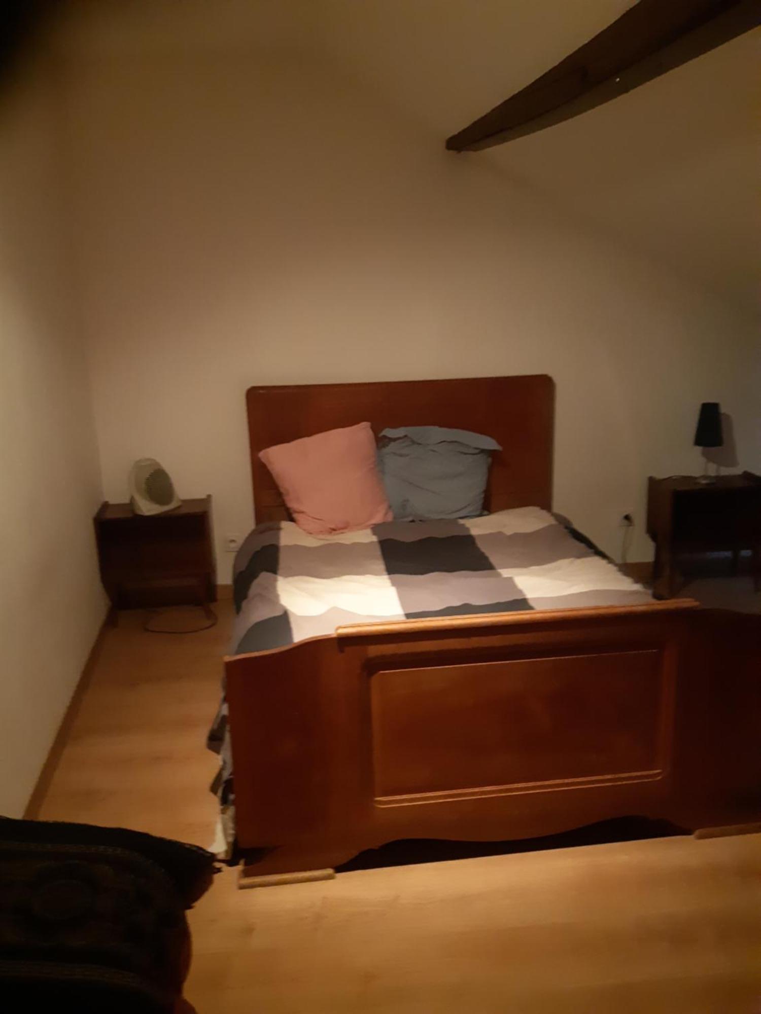 Apartamento Chic Et Relax Montmarault Exterior foto